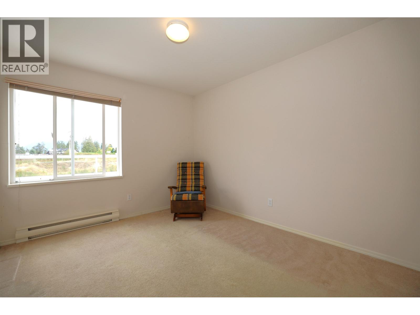 28 5610 TRAIL AVENUE, Sechelt