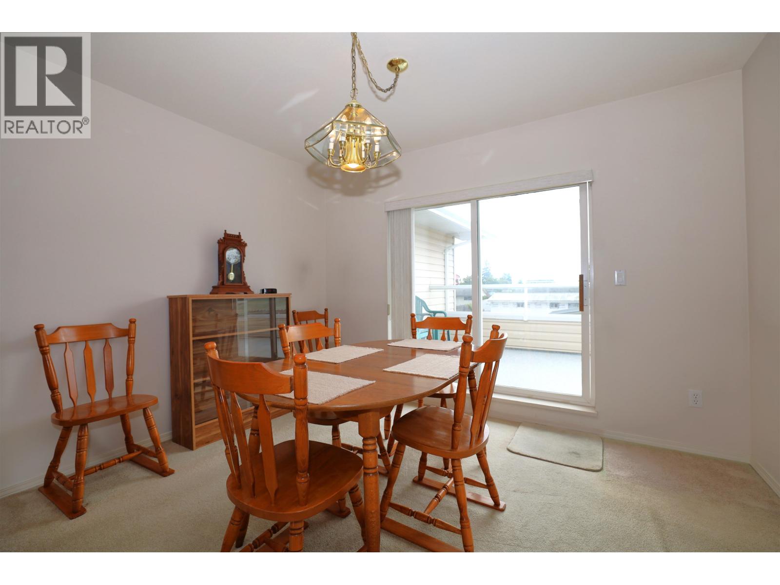 28 5610 TRAIL AVENUE, Sechelt