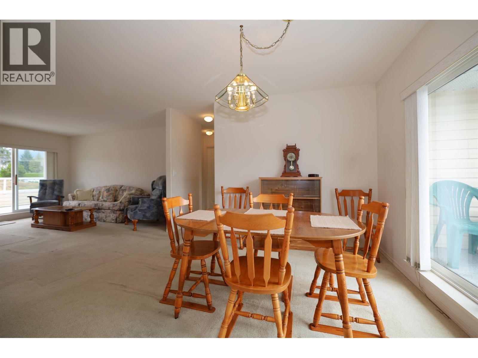 28 5610 TRAIL AVENUE, Sechelt