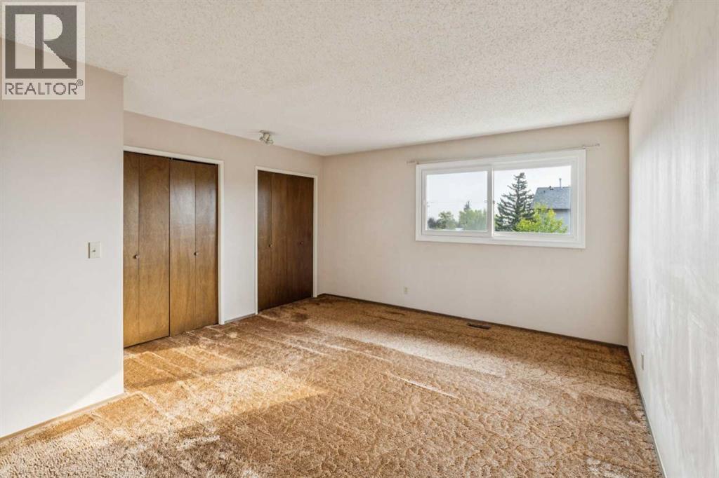 Single Family House for Sale in  Macewan Glen Close NW MacEwan Glen Calgary 