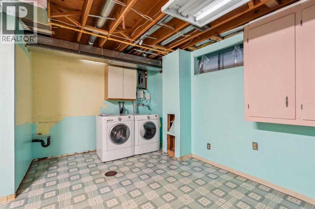 Single Family House for Sale in  Macewan Glen Close NW MacEwan Glen Calgary 