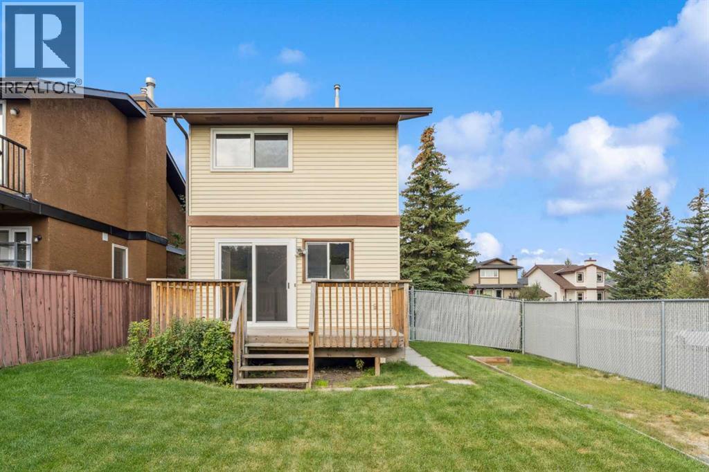 Single Family House for Sale in  Macewan Glen Close NW MacEwan Glen Calgary 