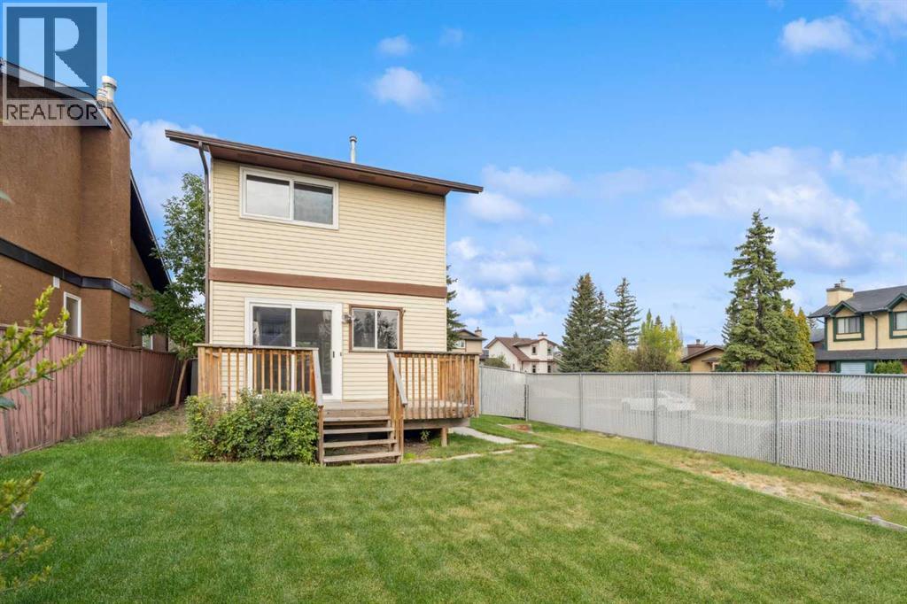 Single Family House for Sale in  Macewan Glen Close NW MacEwan Glen Calgary 