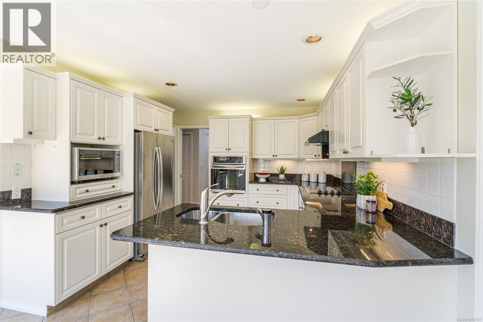 442 Heather Pl, Parksville