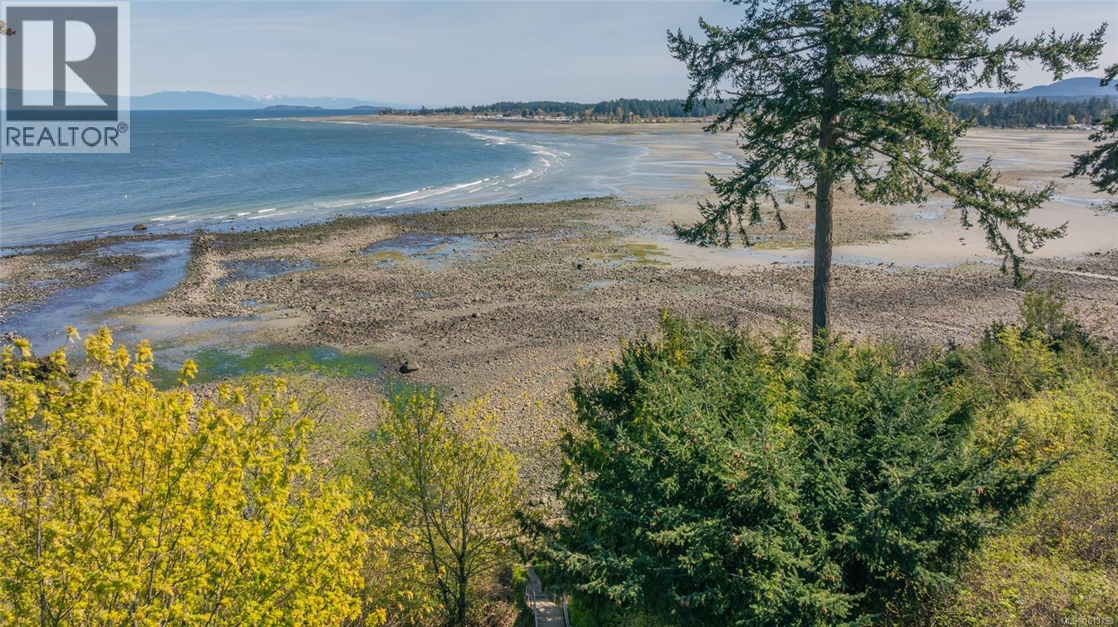 442 Heather Pl, Parksville