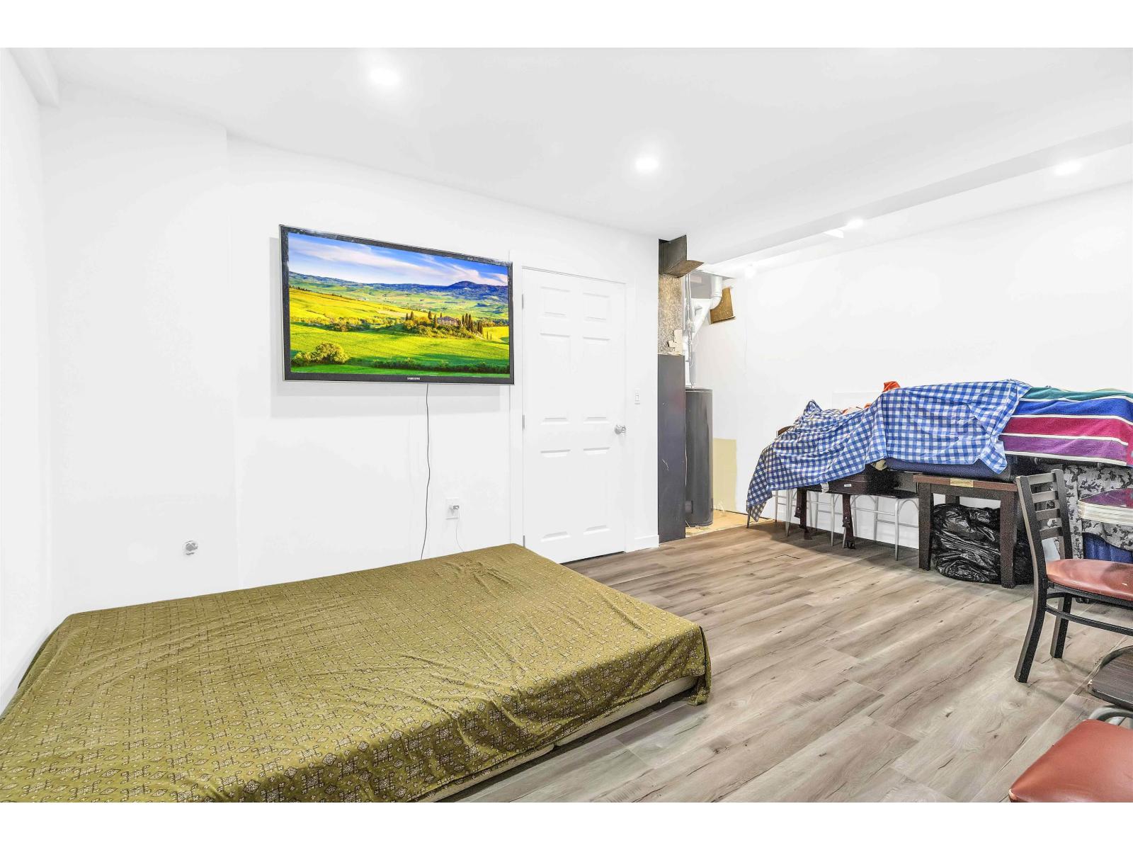 #106-11901 89A, Delta