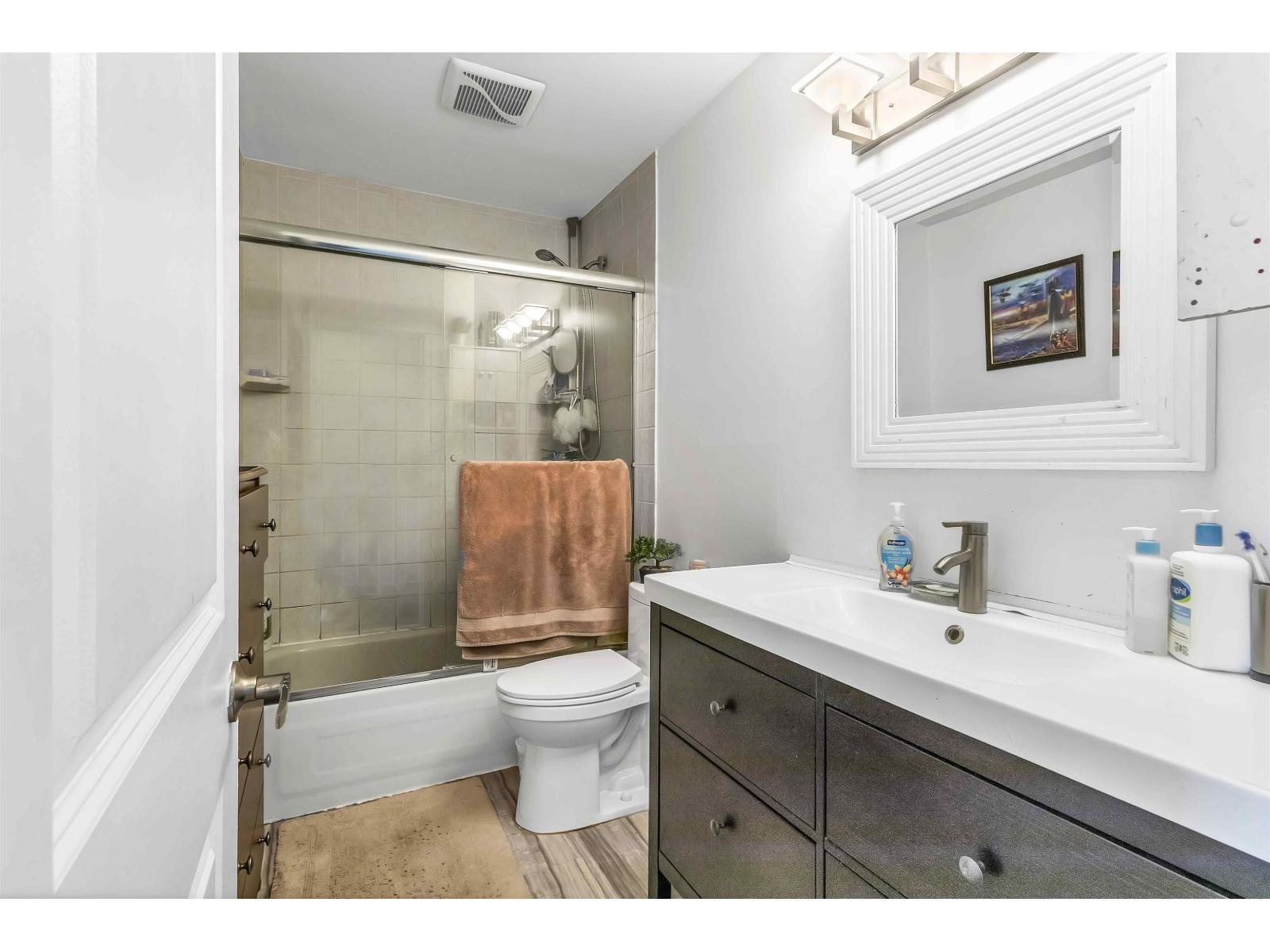 #106-11901 89A, Delta