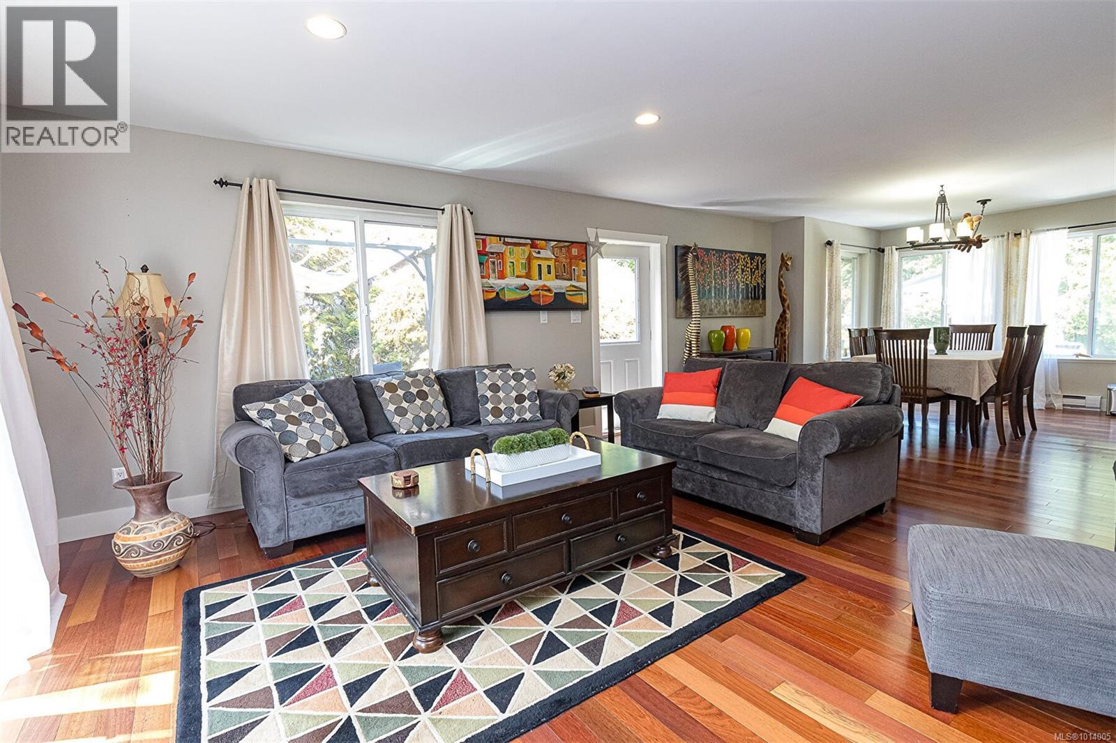  101 Dorval Place, Langford