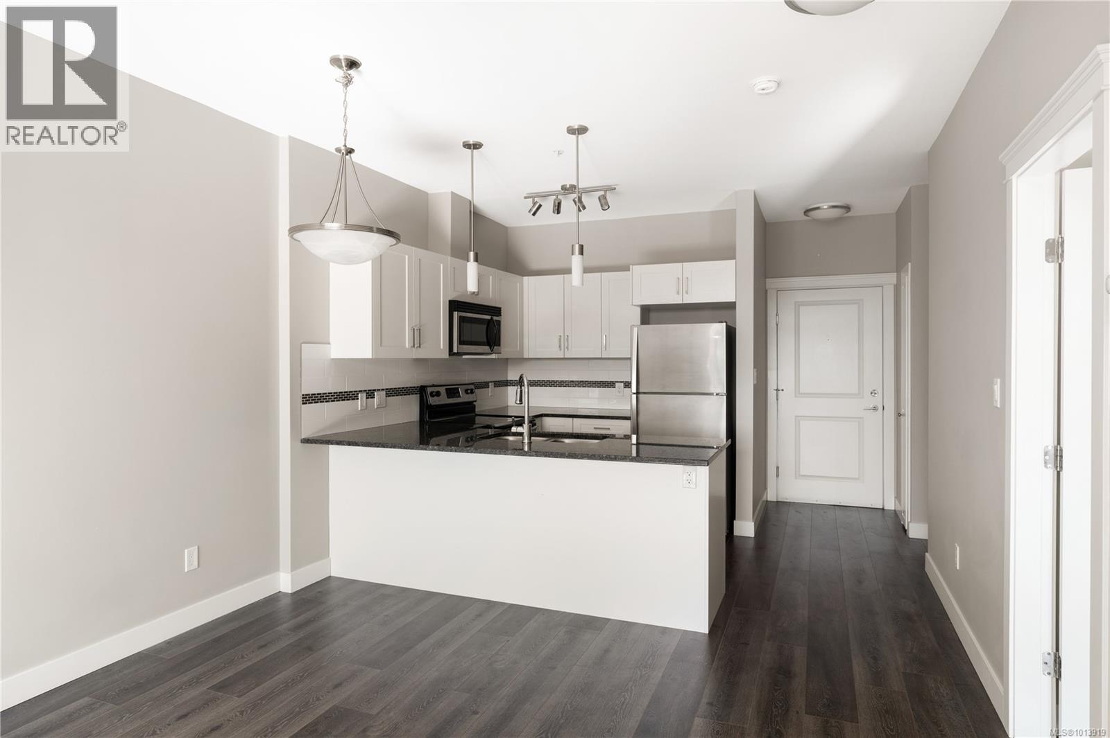 406 844 Goldstream Avenue, Langford