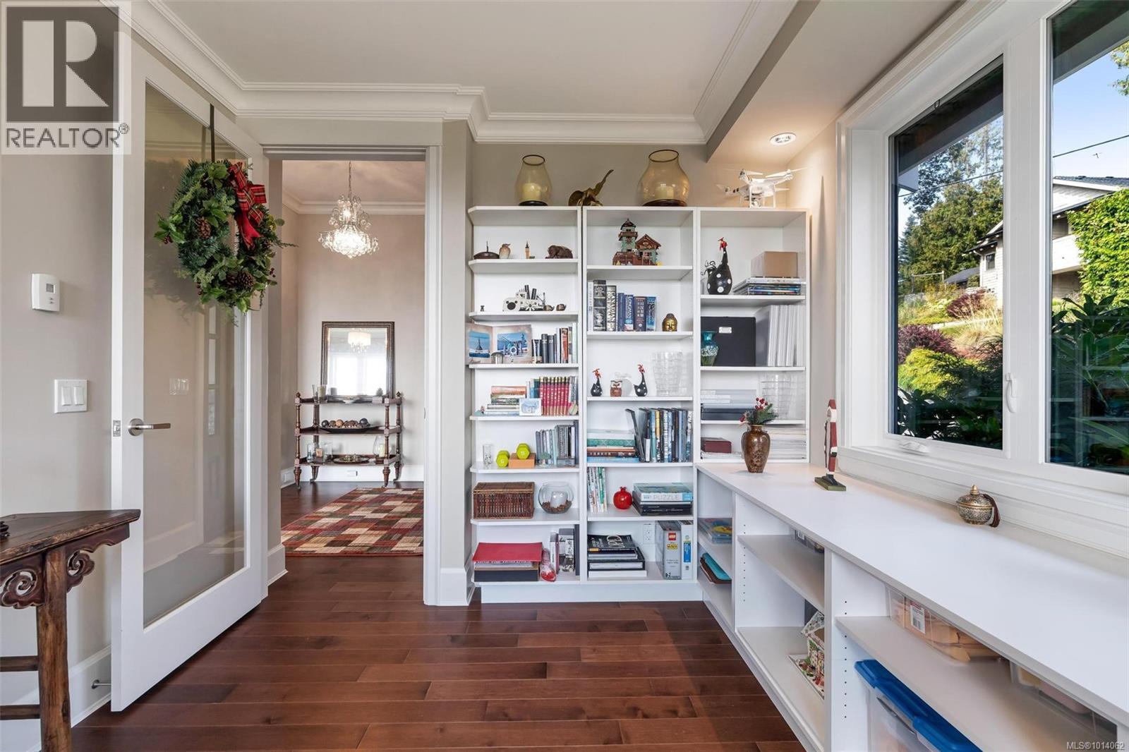 5058 Catalina Terr, Saanich