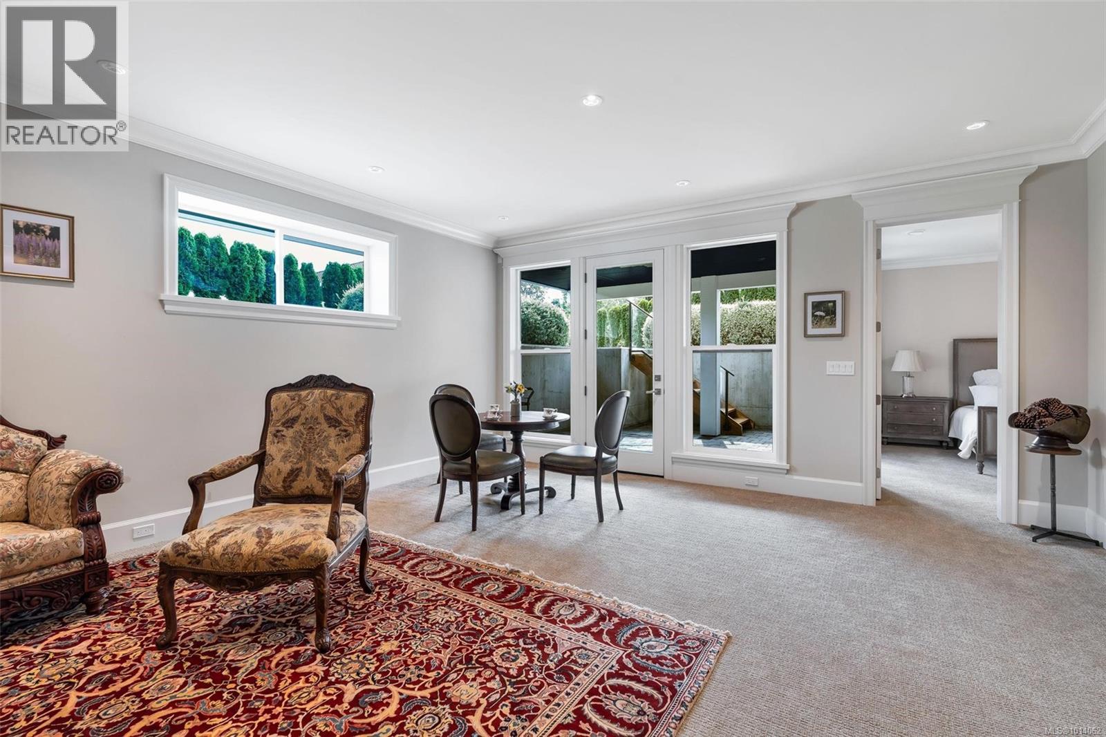 5058 Catalina Terr, Saanich