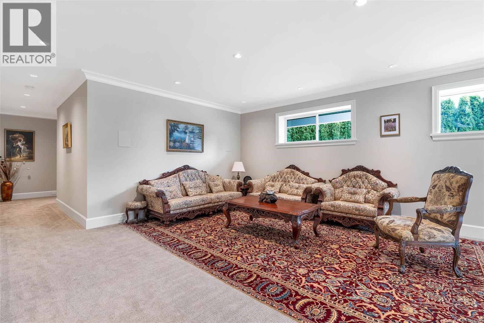 5058 Catalina Terr, Saanich