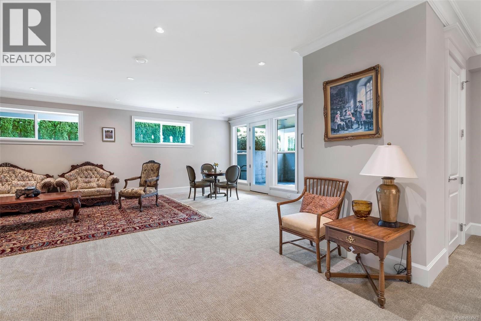 5058 Catalina Terr, Saanich