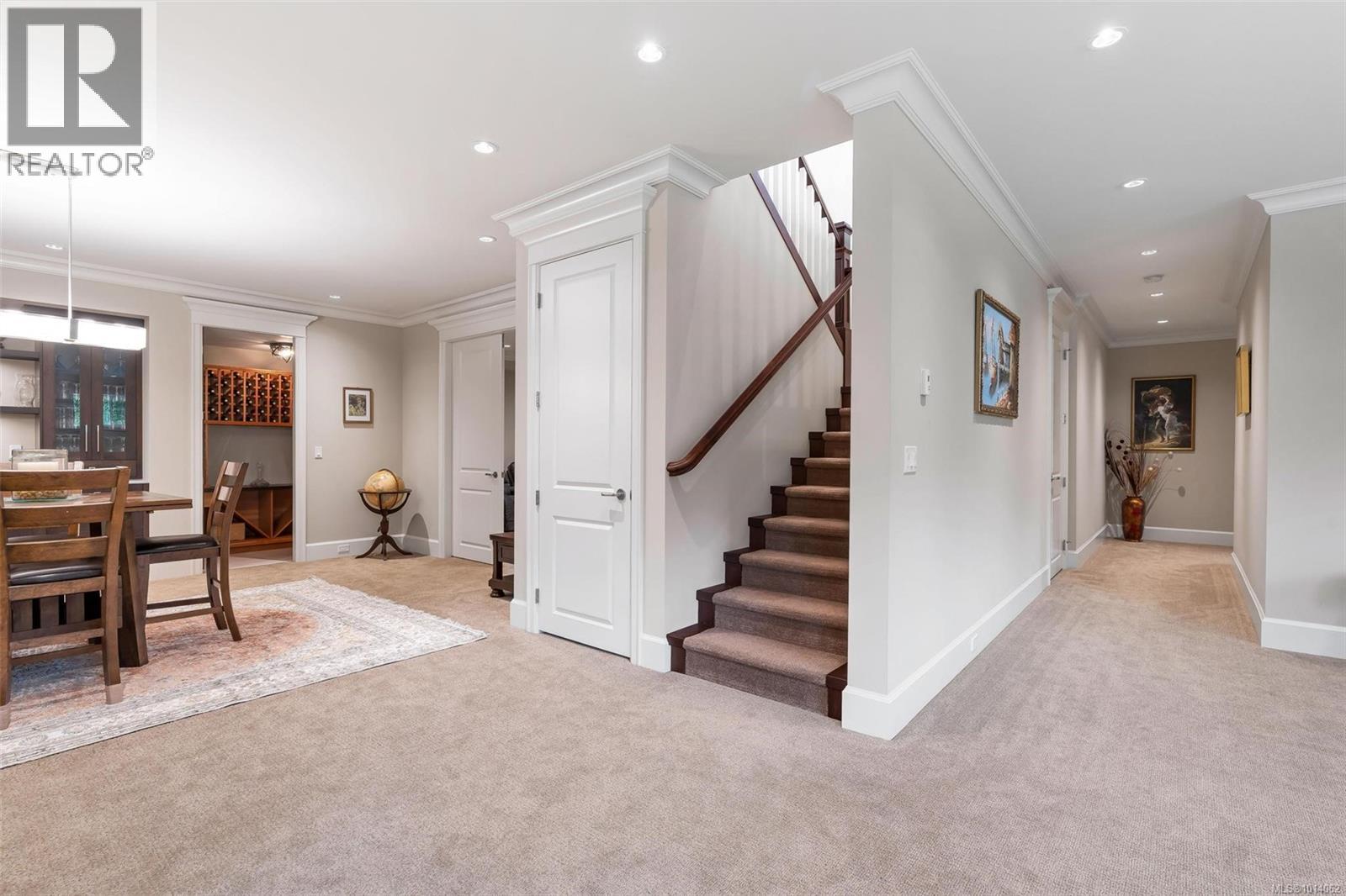 5058 Catalina Terr, Saanich