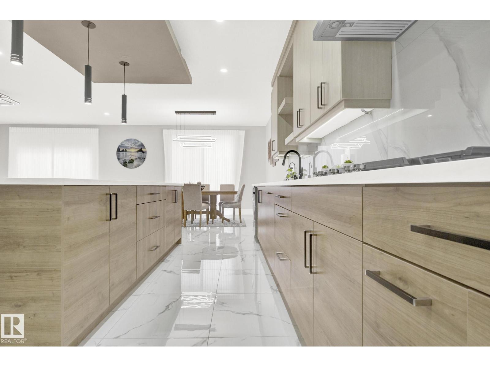 3118 KOSTASH GR SW, Edmonton