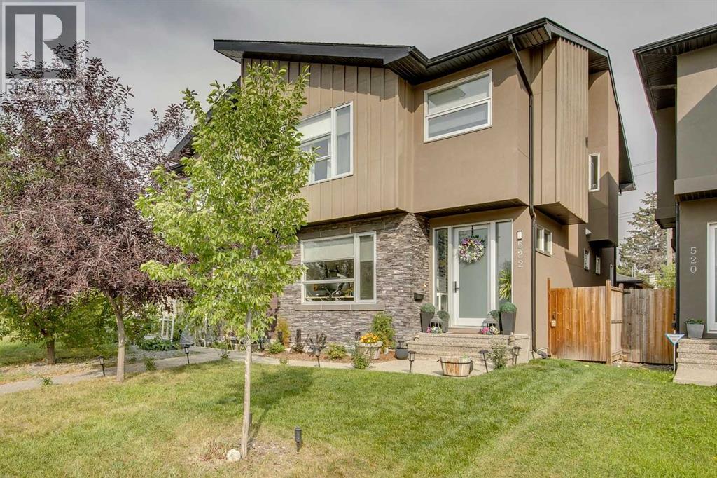 Single Family House for Sale in   Street NW Parkdale Calgary 