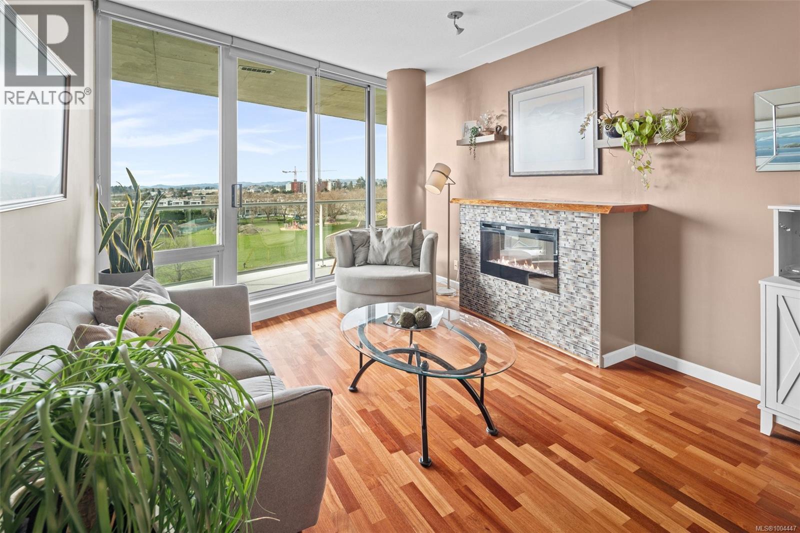 906 160 Wilson St, Victoria