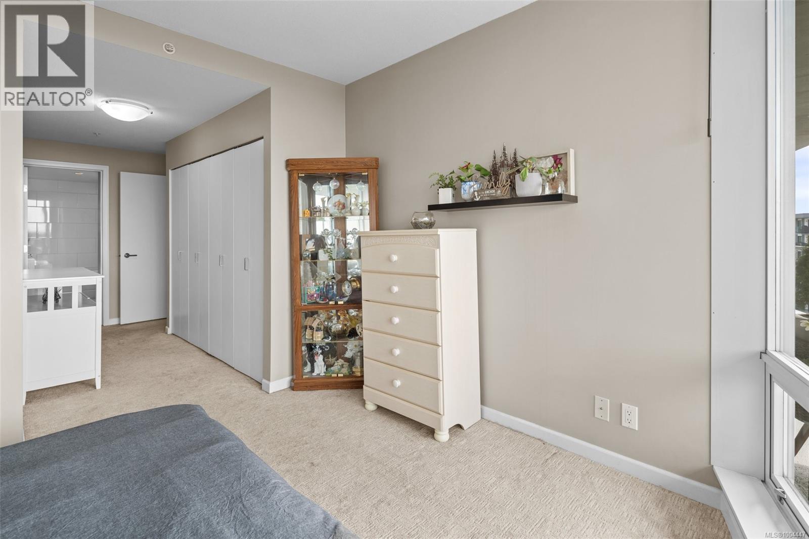 906 160 Wilson St, Victoria