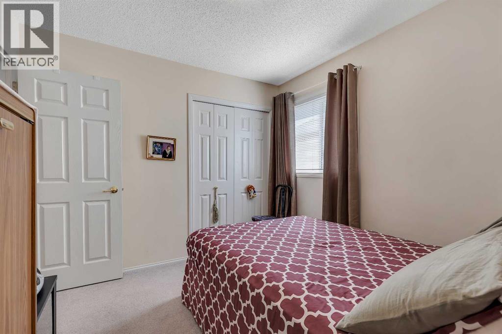 Single Family House for Sale in  Tarington Way NE Taradale Calgary 