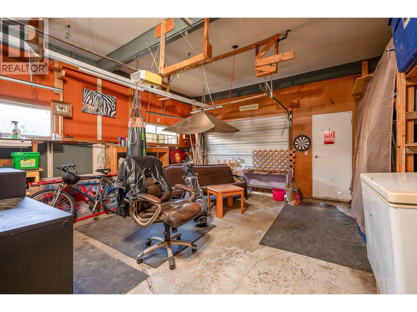  315 Prior Road South, Kelowna