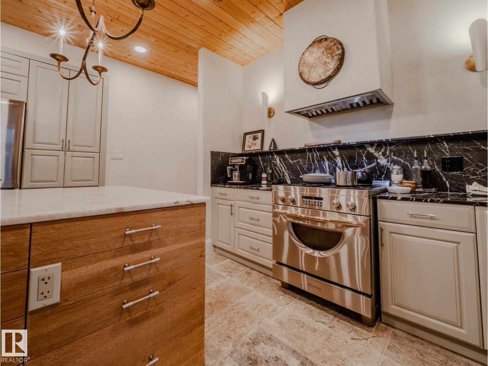 22250 TWP ROAD 512, Rural Strathcona County