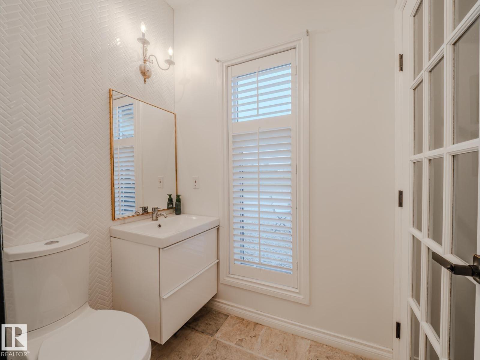 22250 TWP ROAD 512, Rural Strathcona County