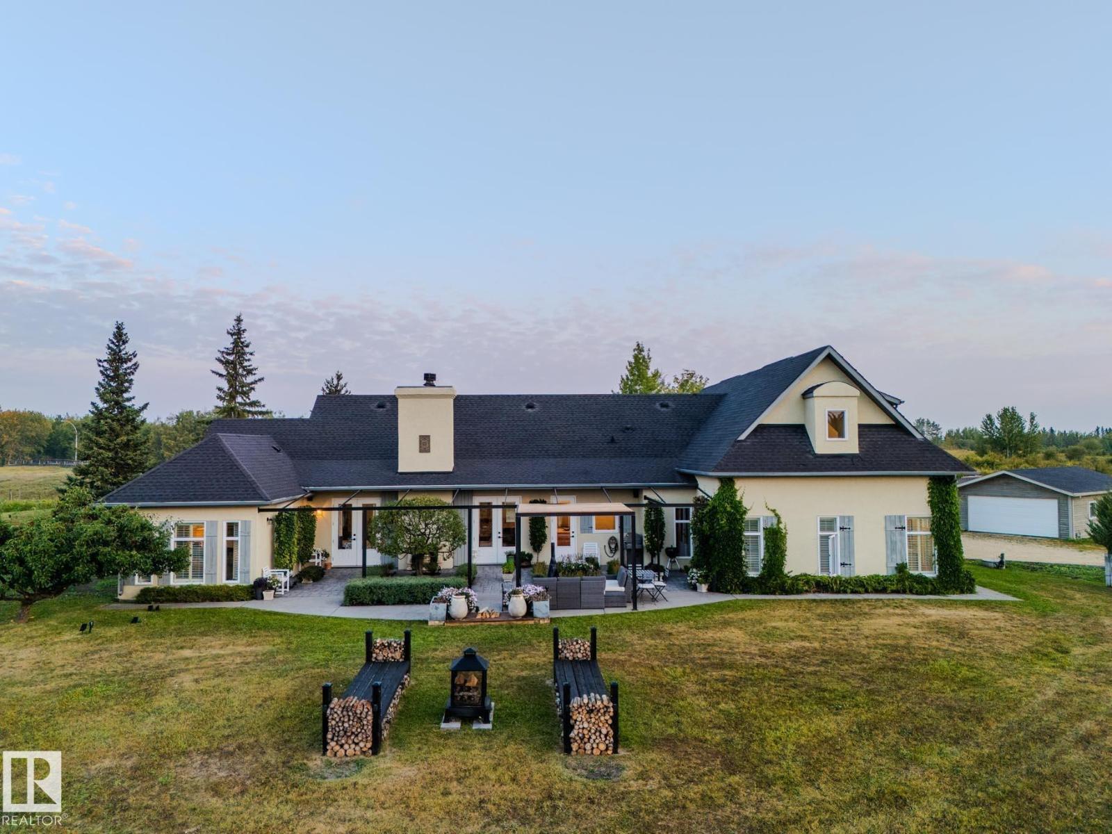 22250 TWP ROAD 512, Rural Strathcona County