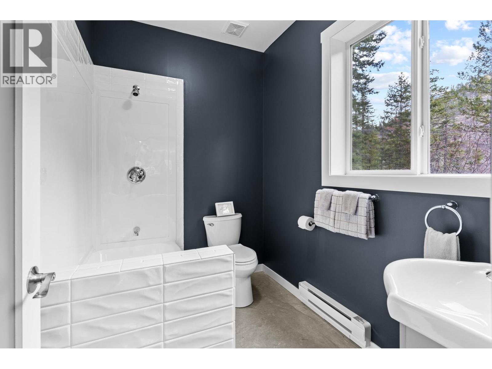  4802 Trepanier Road, Peachland