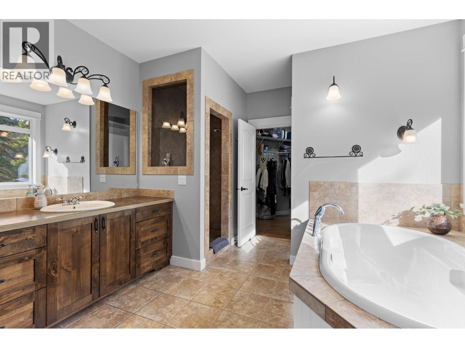  4802 Trepanier Road, Peachland