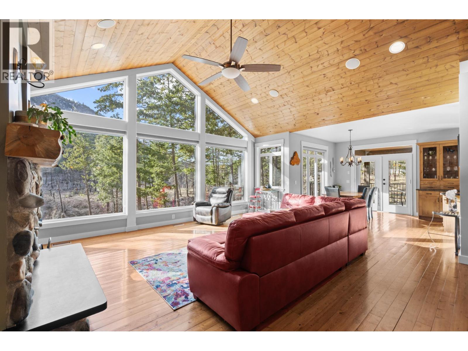  4802 Trepanier Road, Peachland