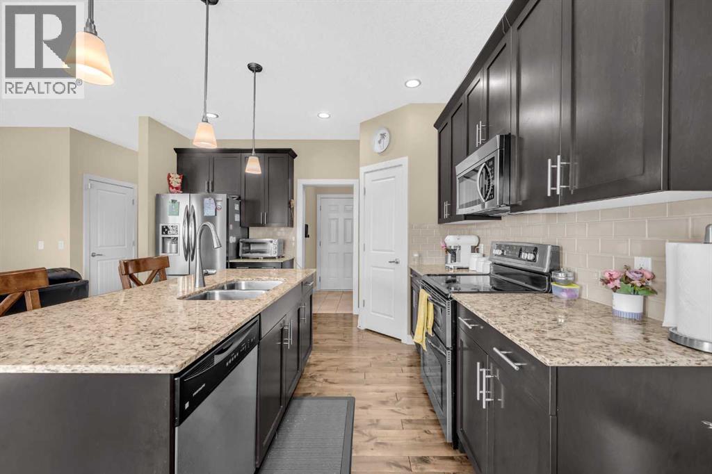 3 Sunset Court, Cochrane
