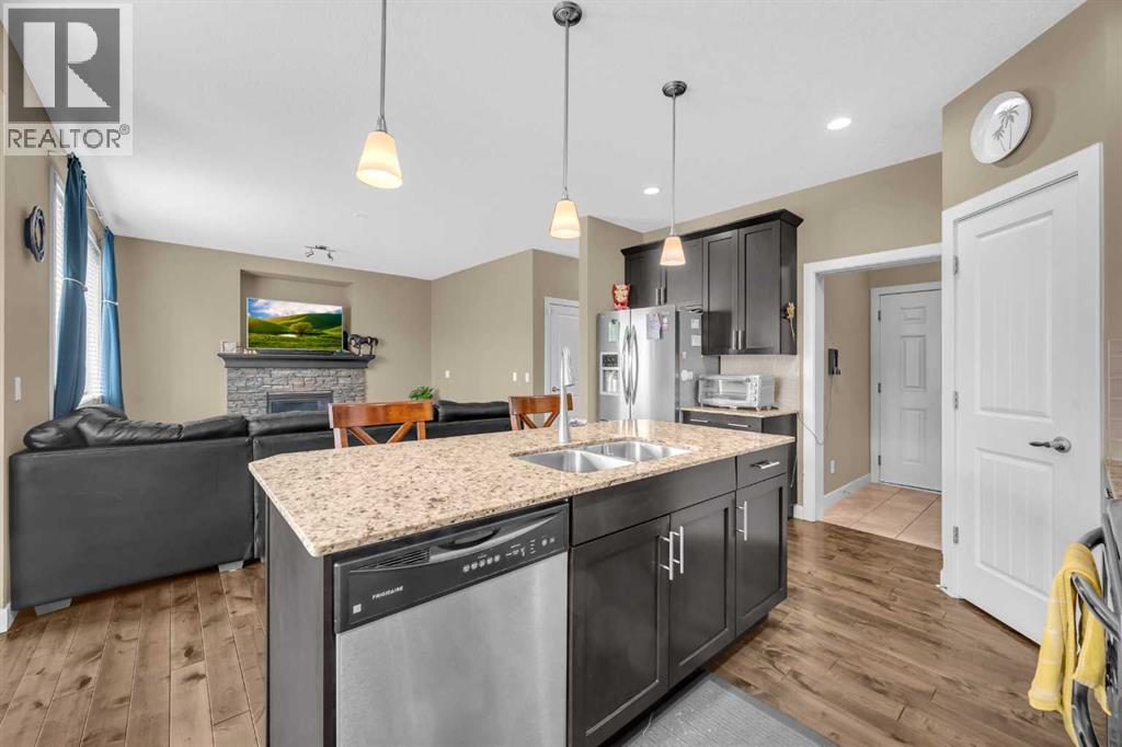 3 Sunset Court, Cochrane