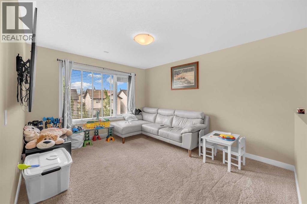 3 Sunset Court, Cochrane