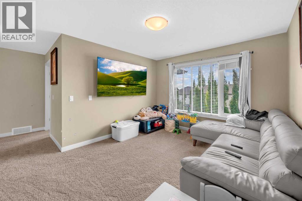 3 Sunset Court, Cochrane