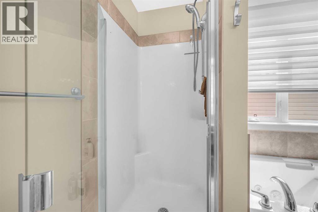 3 Sunset Court, Cochrane