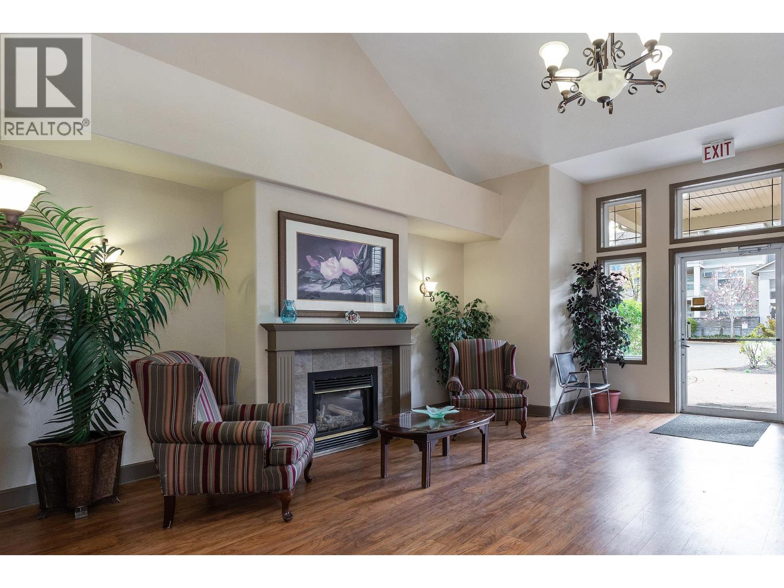 307 555 Houghton Road, Kelowna