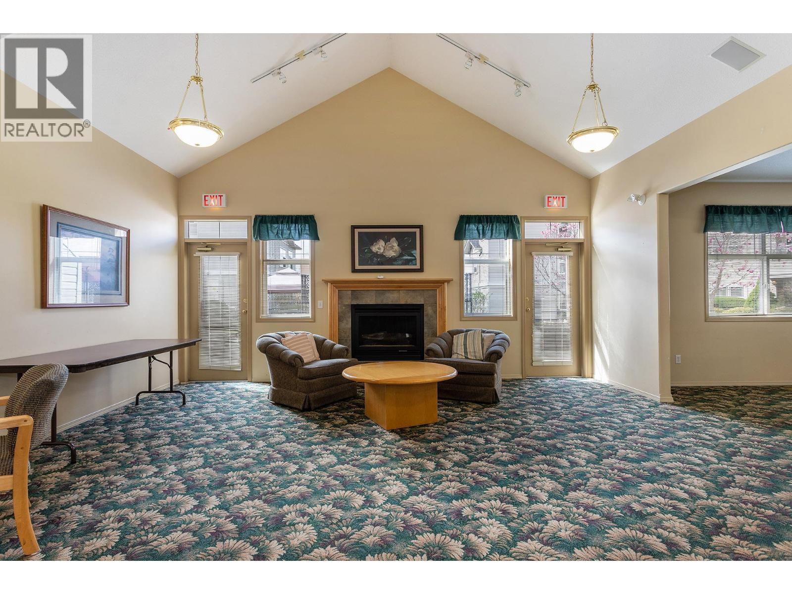 307 555 Houghton Road, Kelowna