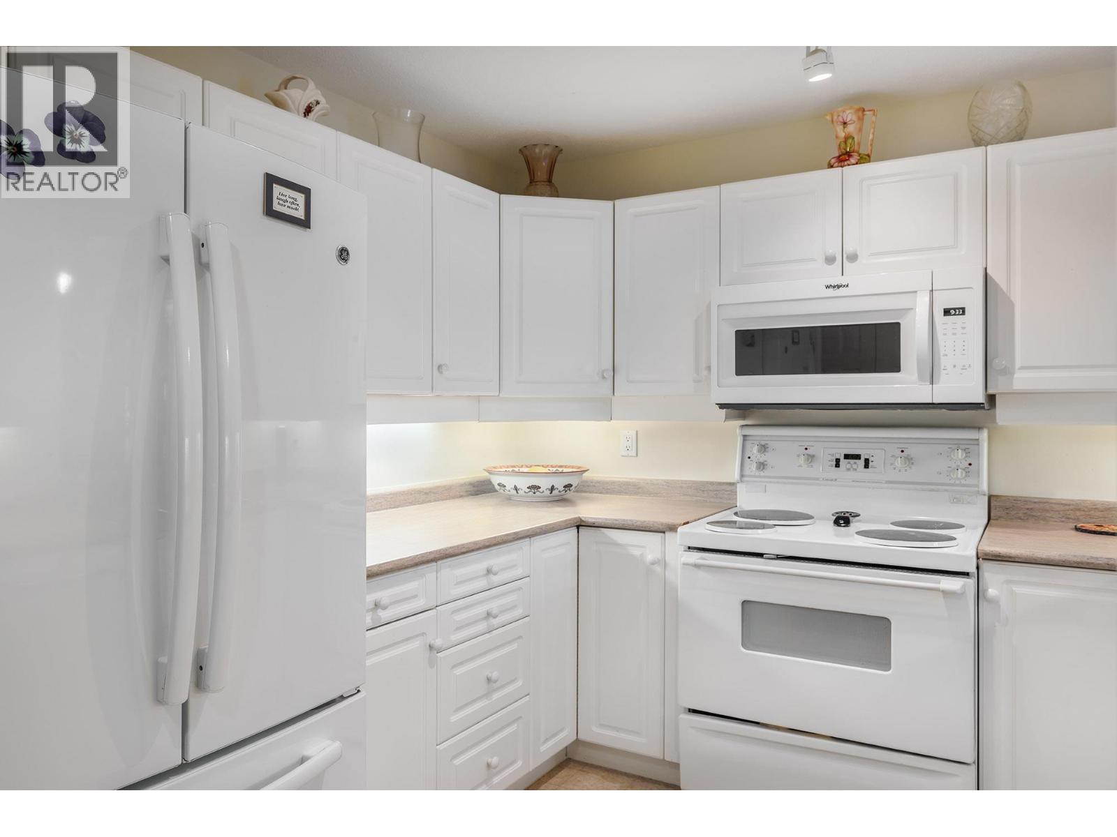 307 555 Houghton Road, Kelowna