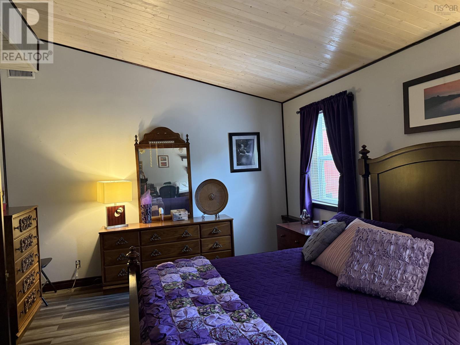 Property 24 of 49 of 19 Dick Giffins Hill