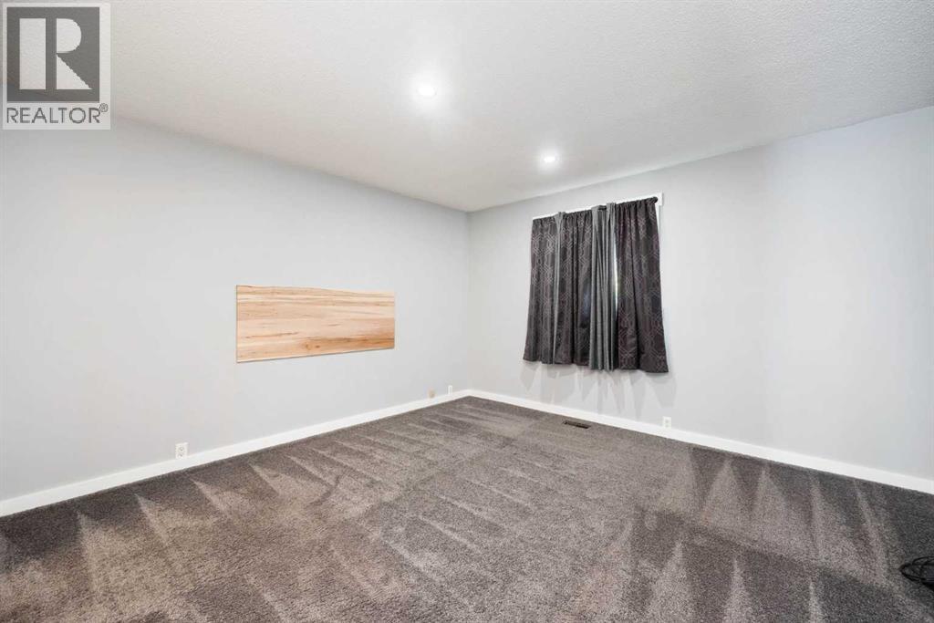 226 Windsor Drive, Fort McMurray
