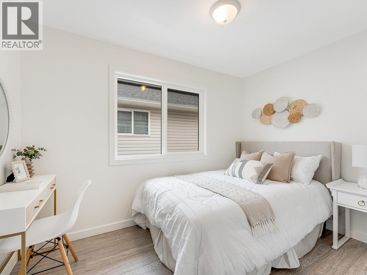 1732 PRAIRIE AVENUE, Port Coquitlam