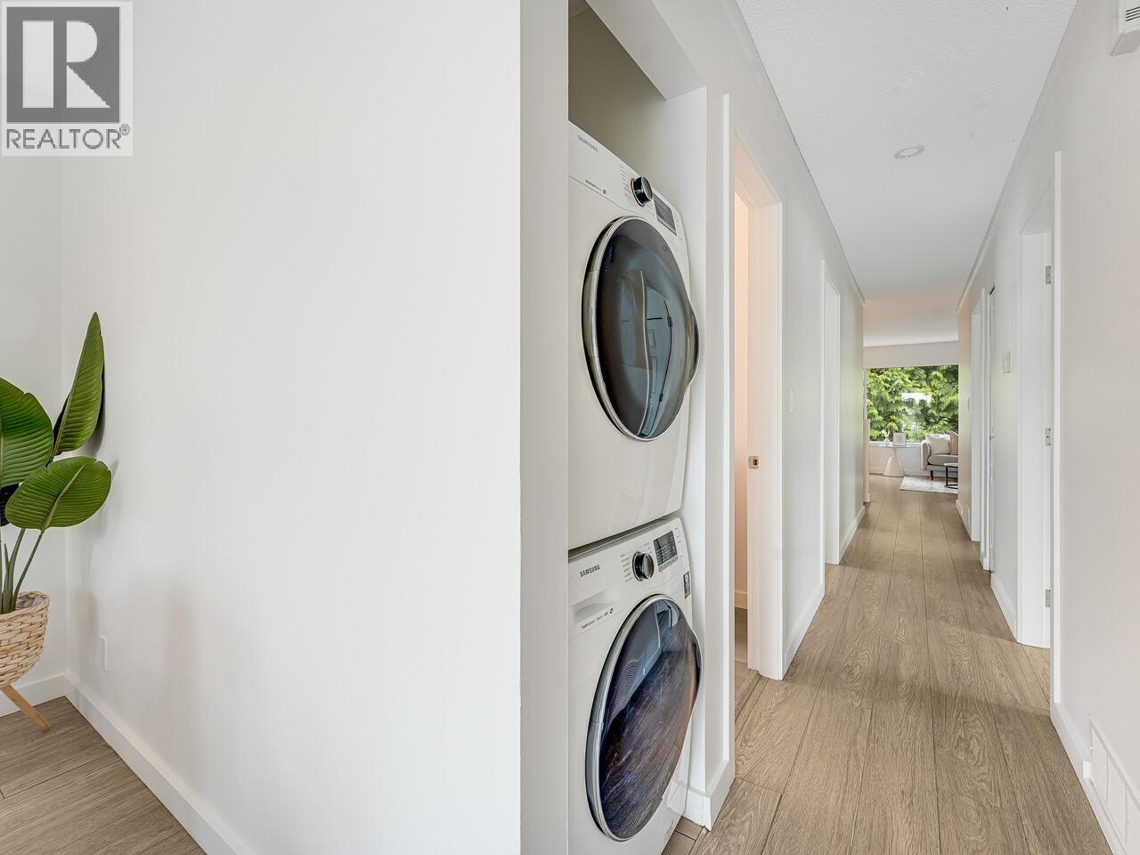 1732 PRAIRIE AVENUE, Port Coquitlam