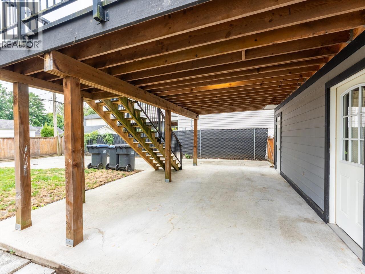 1732 PRAIRIE AVENUE, Port Coquitlam