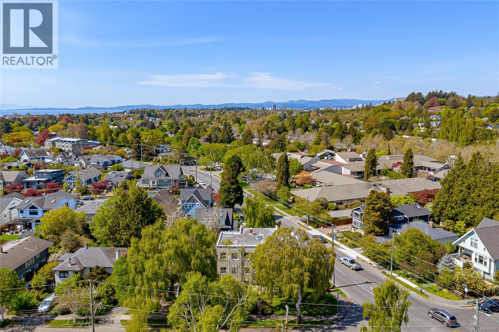 370 Richmond Ave, Victoria