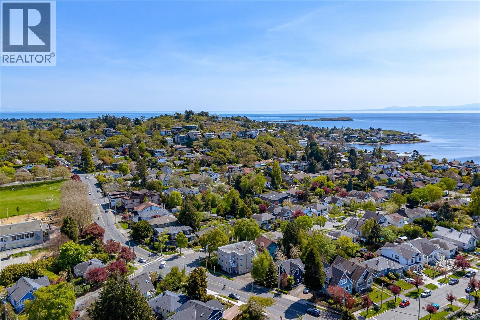 370 Richmond Ave, Victoria