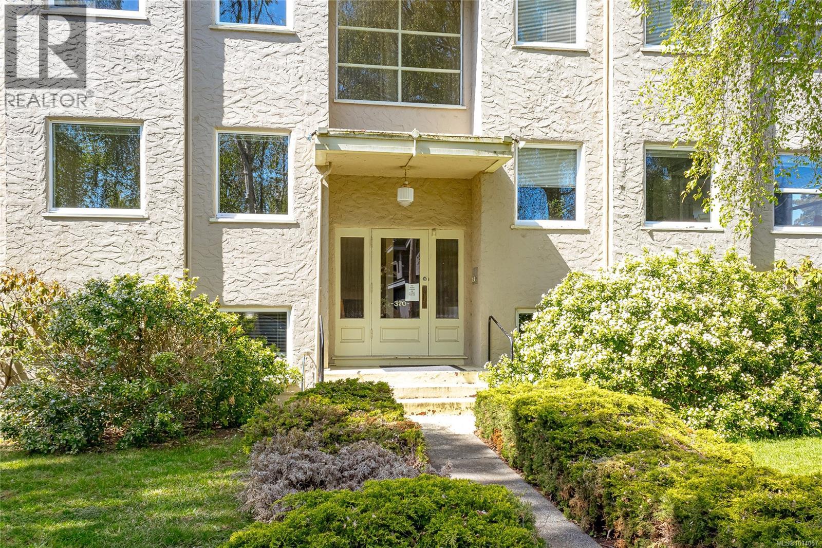 370 Richmond Ave, Victoria
