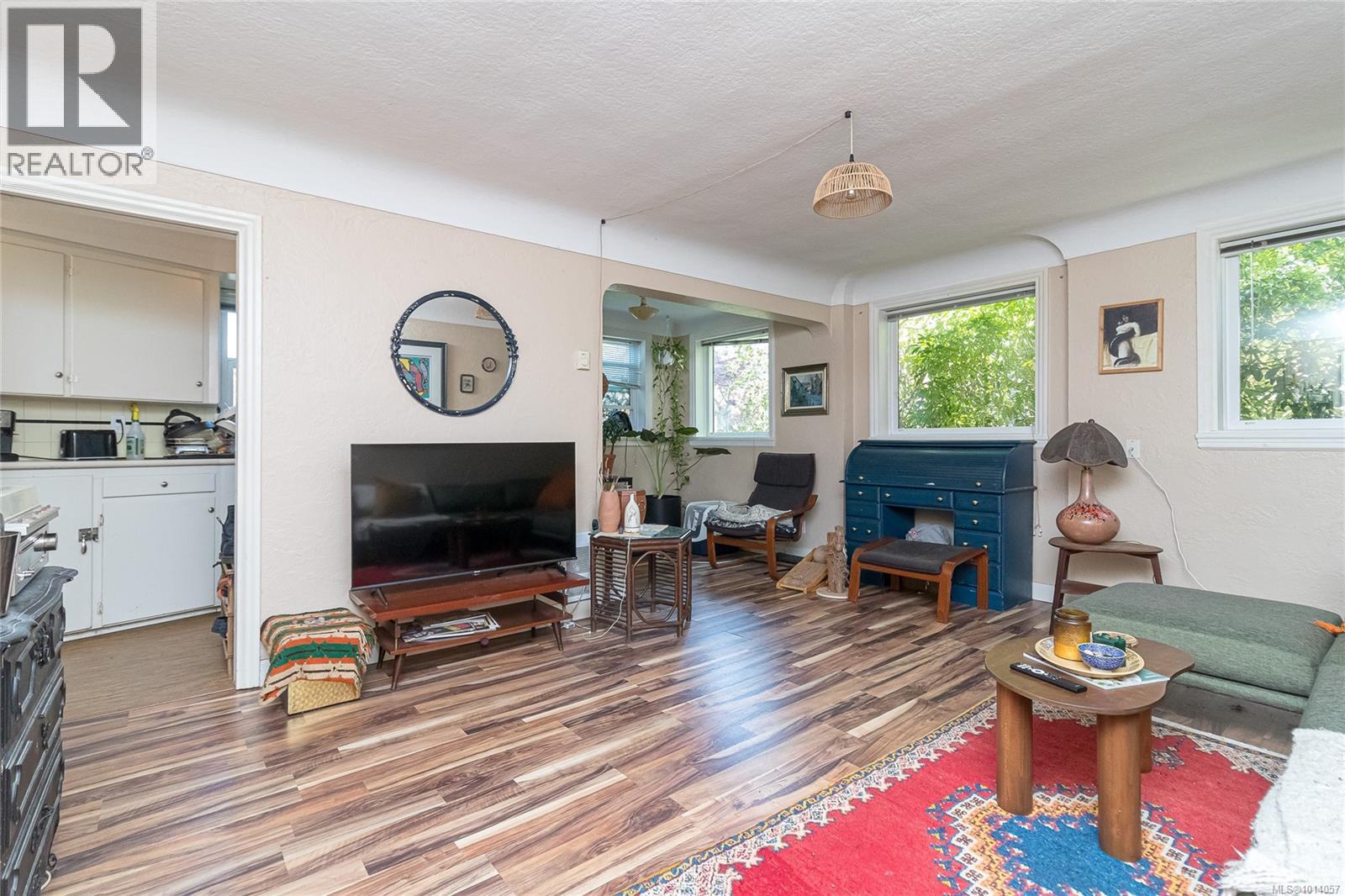 370 Richmond Ave, Victoria