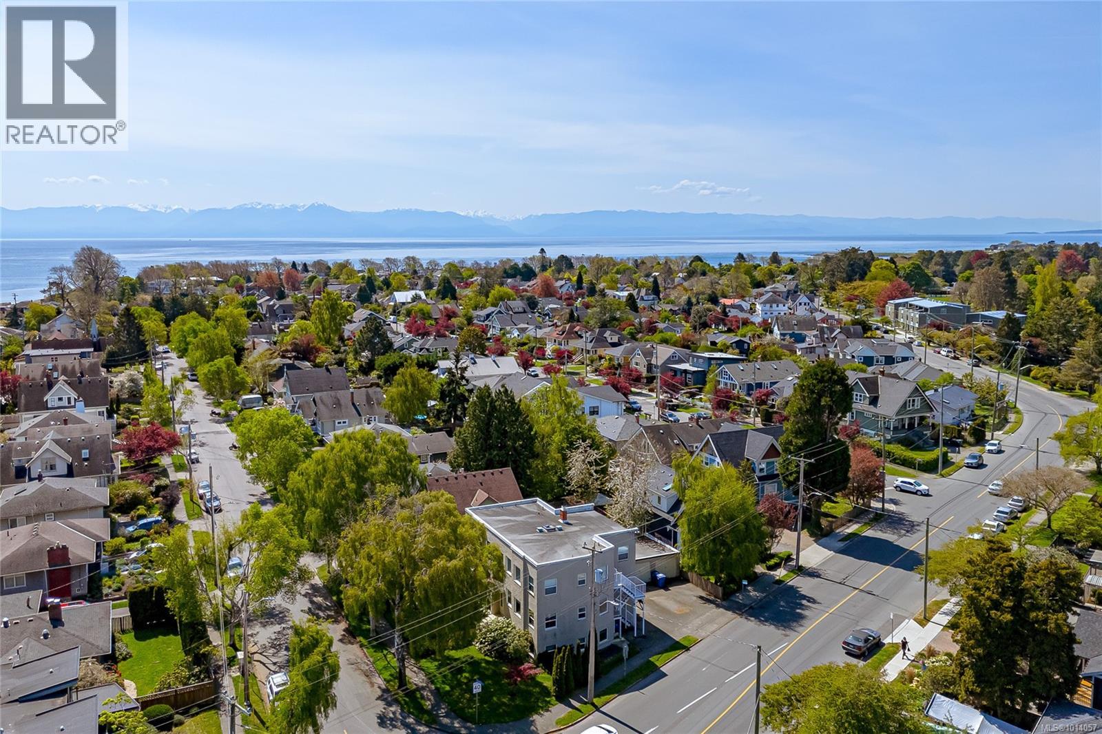 370 Richmond Ave, Victoria