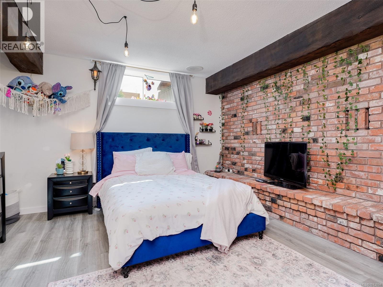  5877 Sooke Road, Sooke