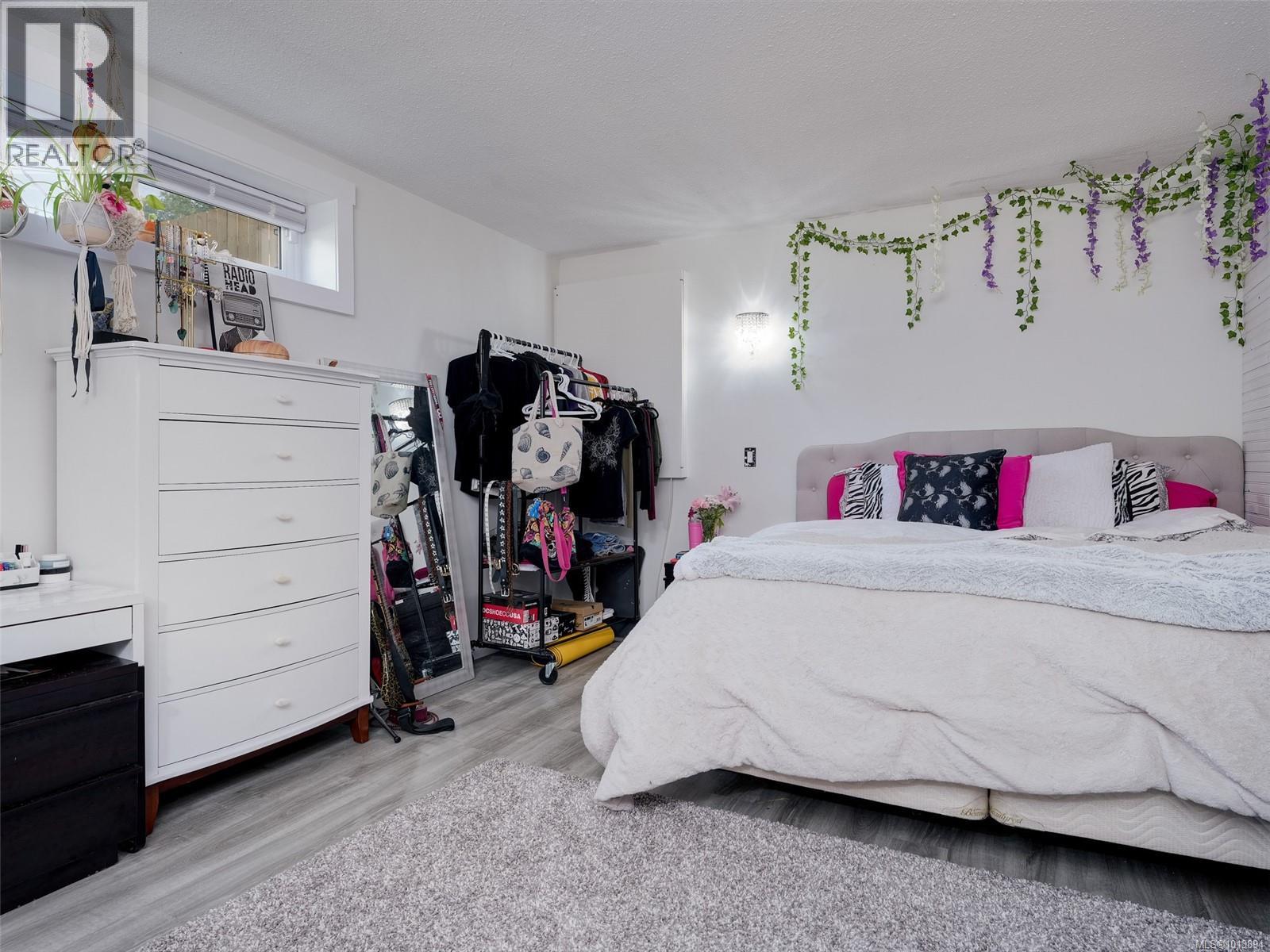  5877 Sooke Road, Sooke